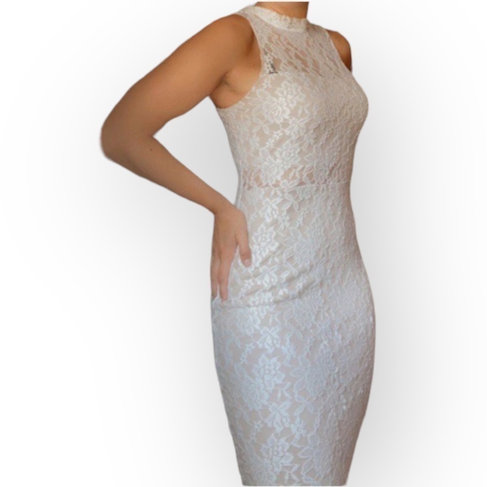 𝅺LOVE fire white lace sleeveless mock neck midi dress size Medium